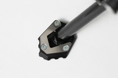 NAKŁADKA NÓŻKI BOCZNEJ SW-MOTECH HONDA VFR800X (15-)CB/R MODELS BLACK/SILVER